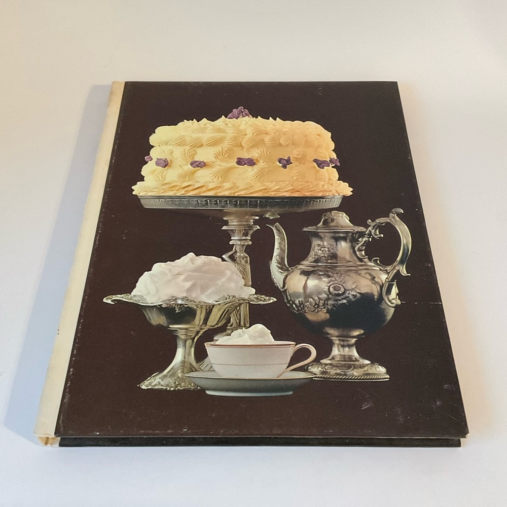🍎 The Cooking of Vienna's Empire Time-Life Cookbook Vintage Hardcover 1968